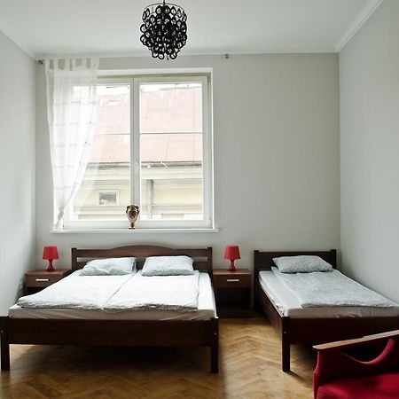 Tramp Aparthostel Krakkó Kültér fotó