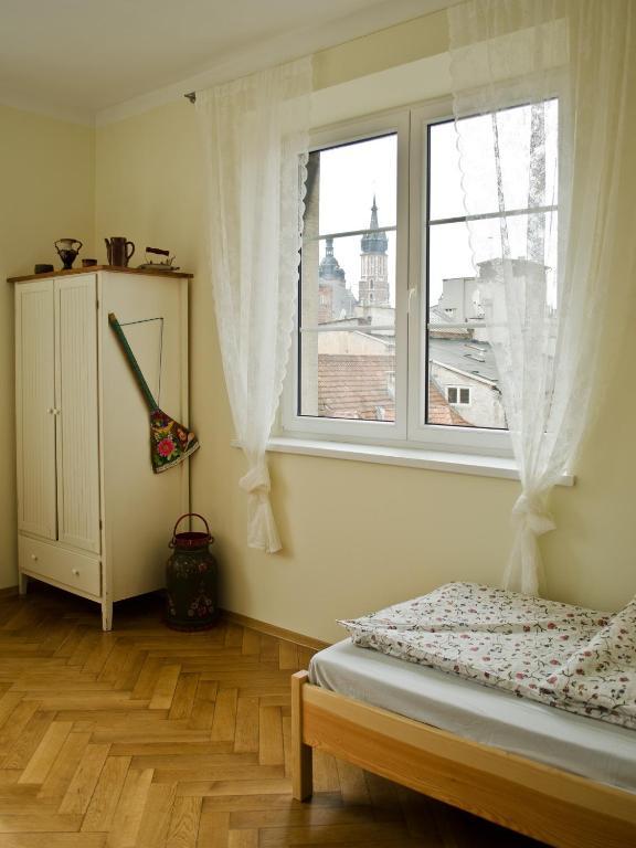 Tramp Aparthostel Krakkó Kültér fotó
